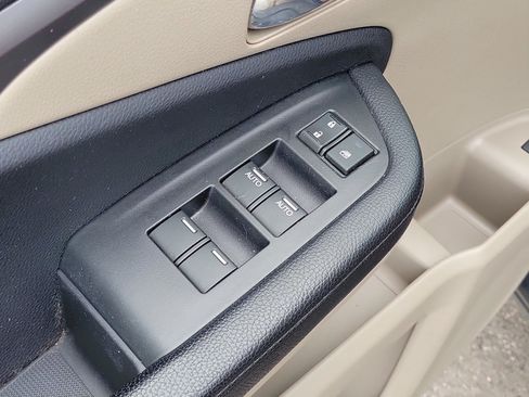 Used 2017 Honda Pilot EX image 14