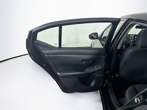Used 2024 Nissan Sentra SV FWD image 26