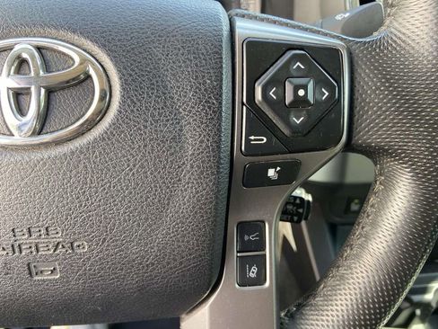 Used 2022 Toyota Tacoma SR5 w/ Technology Package image 32