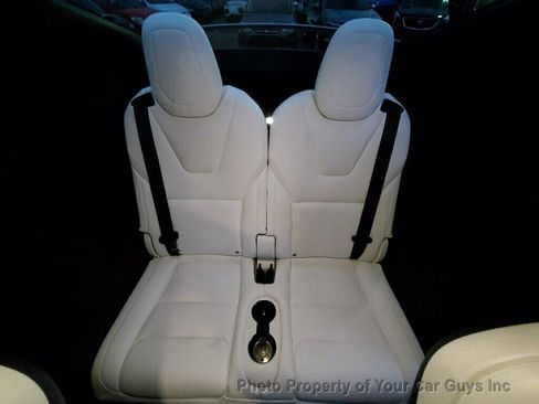 Used 2017 Tesla Model X image 35
