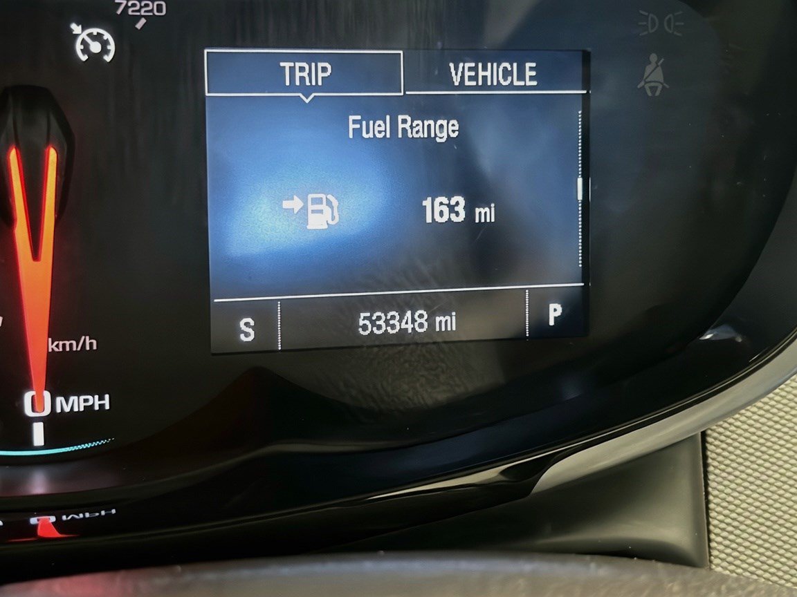 Used 2019 Chevrolet Sonic LT w/ Convenience Package FWD image 8
