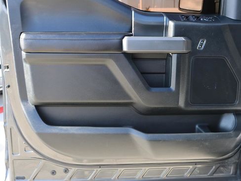 Used 2018 Ford F150 XLT w/ Equipment Group 302A Luxury image 24