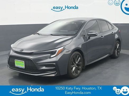 Used 2024 Toyota Corolla SE image 1