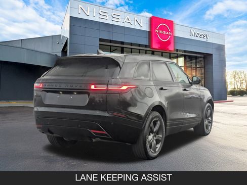 Used 2025 Land Rover Range Rover Velar Dynamic SE image 8