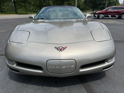 Used 1999 Chevrolet Corvette Convertible w/ Memory Pkg RWD image 14