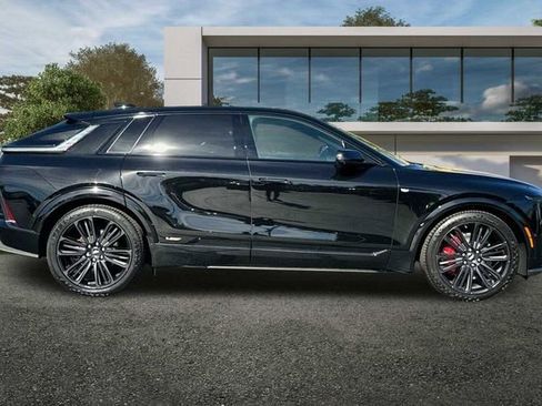 New 2026 Cadillac Lyriq V w/ Exterior Carbon Fiber Package image 3