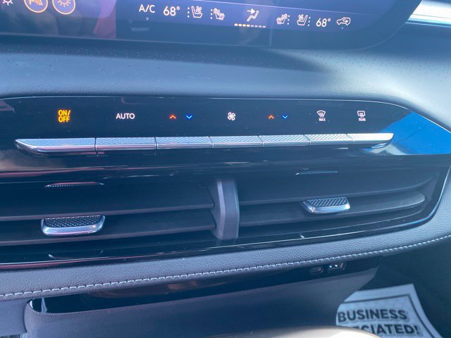 Used 2026 Buick Enclave Avenir AWD/4WD image 31