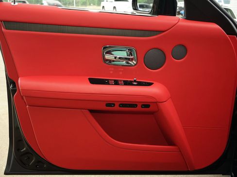 Used 2025 Rolls-Royce Ghost image 21