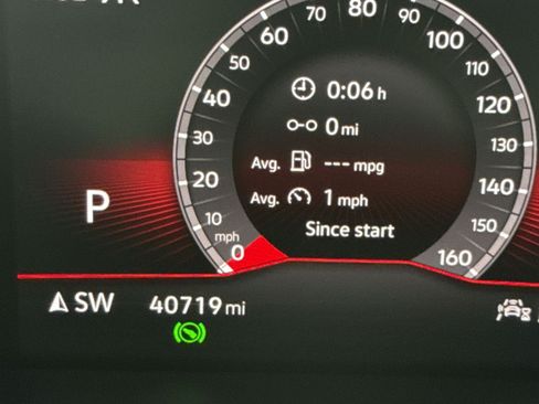 Used 2022 Volkswagen Tiguan SE R-Line AWD/4WD image 17