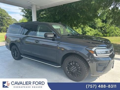 Used 2022 Ford Expedition Max XLT AWD/4WD image 1