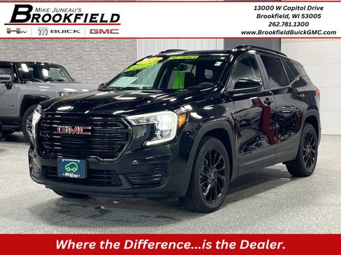 Certified 2023 GMC Terrain SLE w/ Driver Convenience Package AWD/4WD image 1