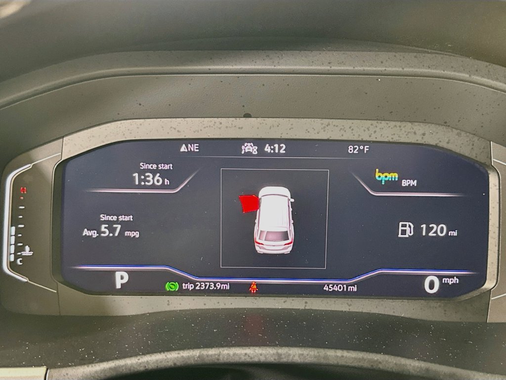 Used 2022 Volkswagen Atlas SE w/ Panoramic Sunroof Package FWD image 13