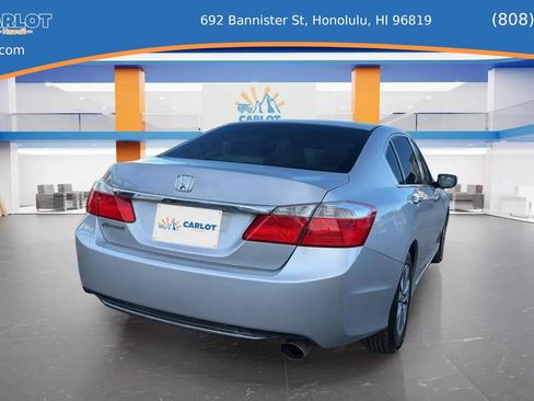 Used 2013 Honda Accord LX image 2