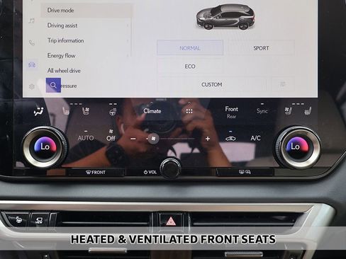 Used 2025 Lexus RX 350 w/ Convenience Package AWD/4WD image 7