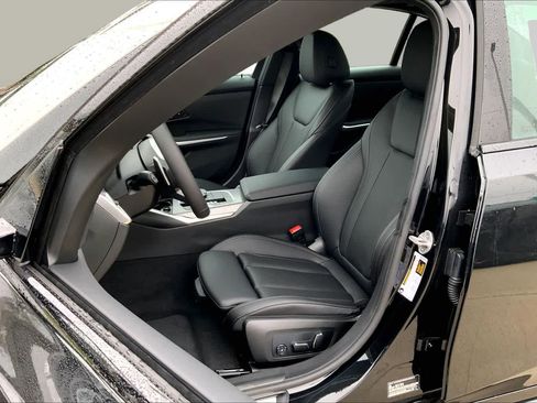 New 2026 BMW 330i Sedan w/ M Sport Package RWD image 9