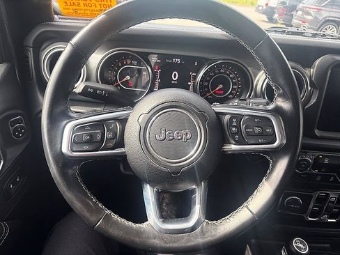 Used 2021 Jeep Wrangler Unlimited Sahara AWD/4WD image 40