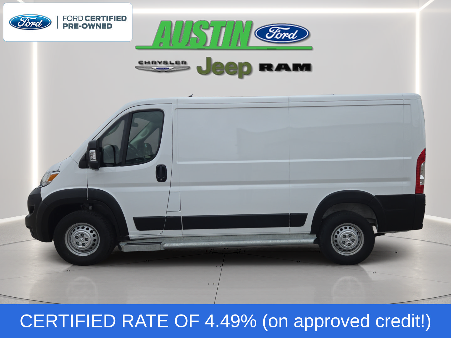 Used 2025 RAM ProMaster 2500 w/ U-Haul Equipment Group FWD image 2