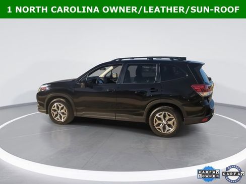 Used 2024 Subaru Forester Premium image 7