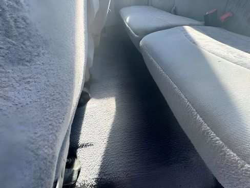 Used 2000 Ford F250 XL image 13