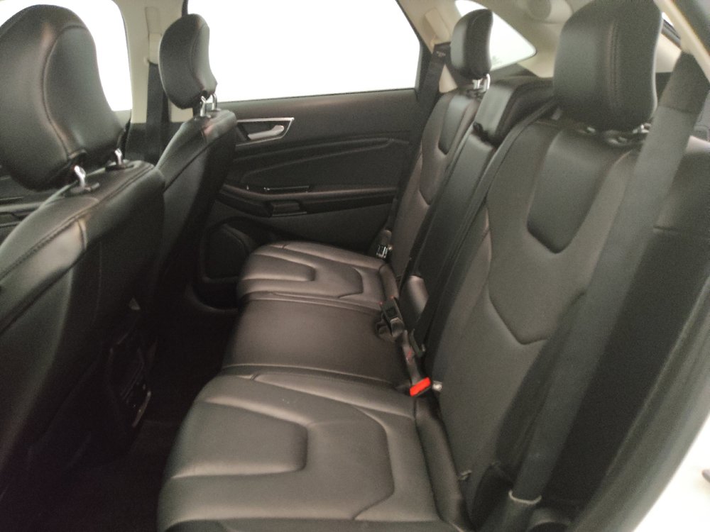 Used 2016 Ford Edge Titanium w/ Equipment Group 302A AWD/4WD image 18