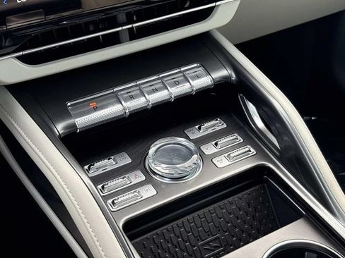 New 2026 Lincoln Nautilus Reserve AWD/4WD image 28