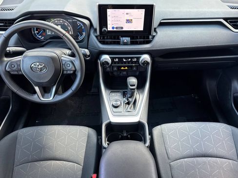 Used 2023 Toyota RAV4 XLE w/ Convenience Package AWD/4WD image 12