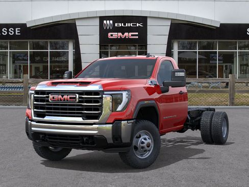 New 2025 GMC Sierra 3500 Pro w/ Convenience Package image 6