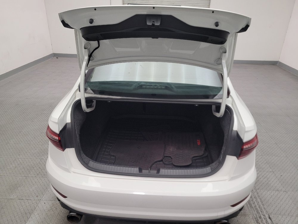 Used 2020 Volkswagen Jetta GLI FWD image 29