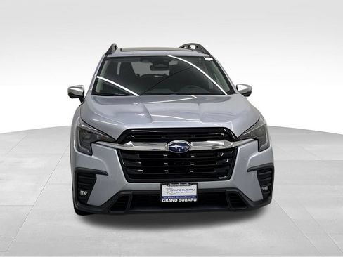 Used 2023 Subaru Ascent Limited w/ Technology Package AWD/4WD image 11