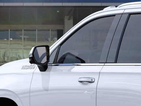 New 2026 Chevrolet Tahoe High Country w/ Sun And Tow Package AWD/4WD image 12