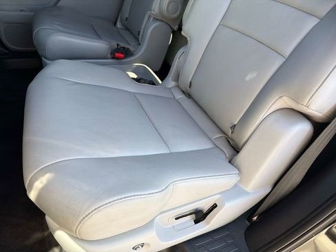 Used 2019 Honda Pilot Touring image 12