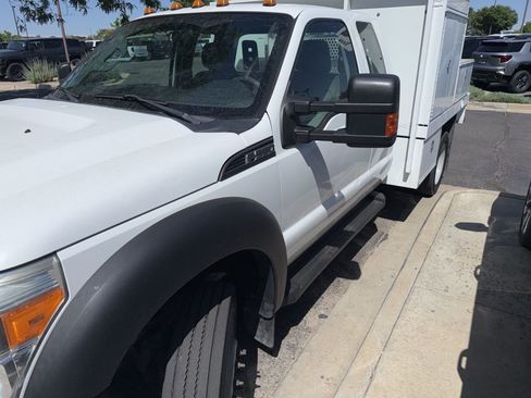 Used 2015 Ford F550 2WD SuperCab Super Duty image 1