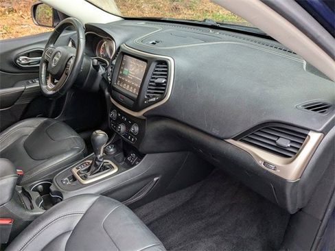 Certified 2015 Jeep Cherokee Limited image 23