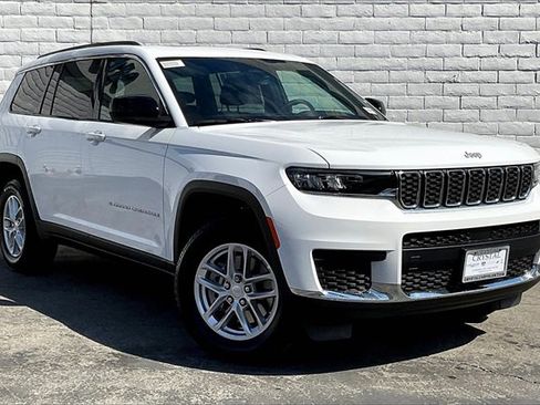 New 2025 Jeep Grand Cherokee L Laredo w/ Luxury Tech Group I image 14