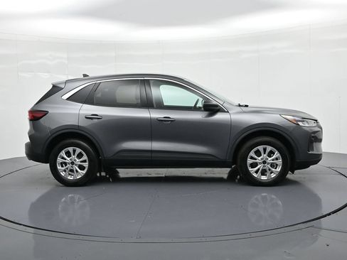 Certified 2024 Ford Escape Active AWD/4WD image 5