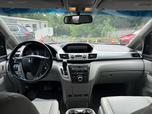 Used 2012 Honda Odyssey Touring image 14