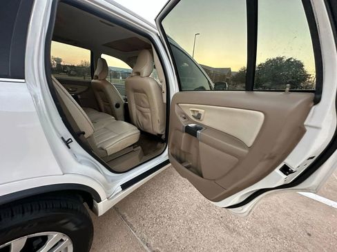 Used 2013 Volvo XC90 3.2 image 22