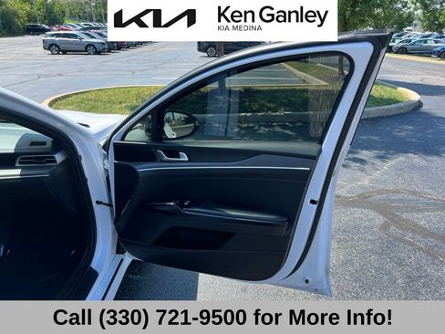Used 2023 Kia K5 GT-Line AWD/4WD image 58