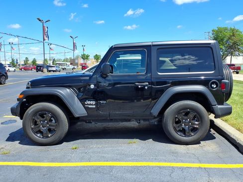 Used 2020 Jeep Wrangler Sport AWD/4WD image 21