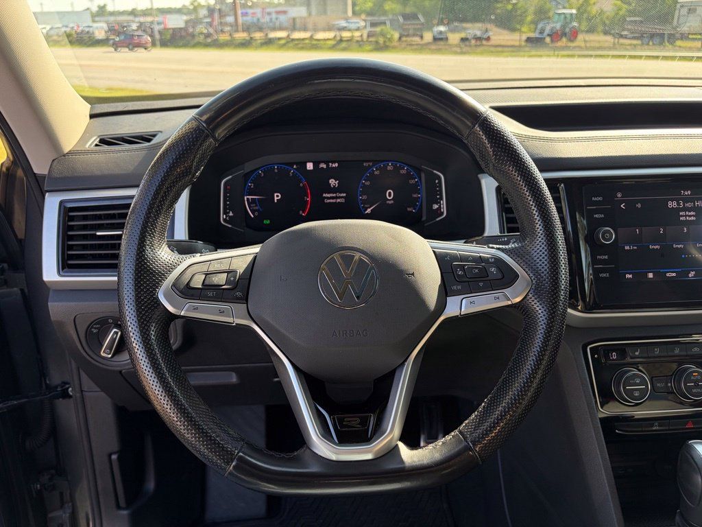 Used 2021 Volkswagen Atlas SEL Premium AWD/4WD image 14