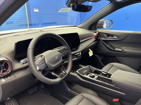 New 2026 Chevrolet Equinox RS w/ Safety and Technology Package image 11