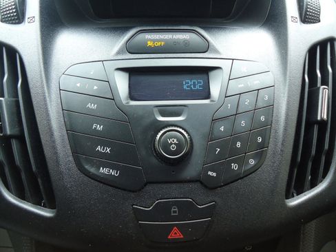 Used 2018 Ford Transit Connect XL image 15