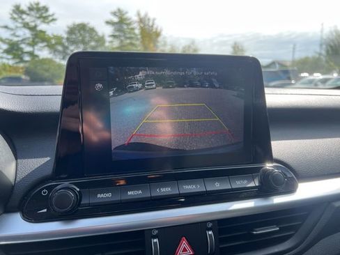 Used 2023 Kia Forte LXS image 36