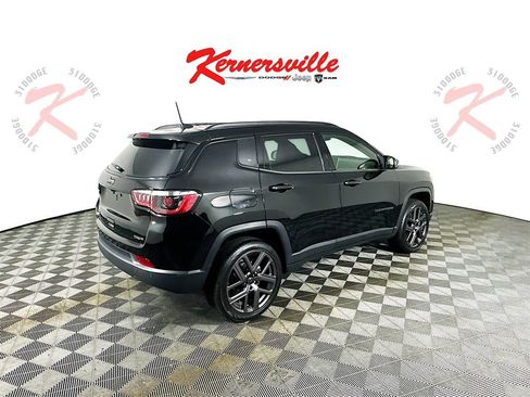 New 2025 Jeep Compass Limited w/ Sun & Sound Group image 7