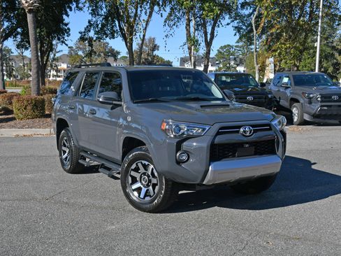 Certified 2024 Toyota 4Runner TRD Off-Road Premium image 6