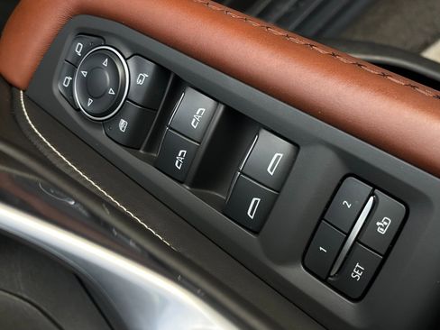 Used 2024 GMC Yukon XL Denali Ultimate image 56