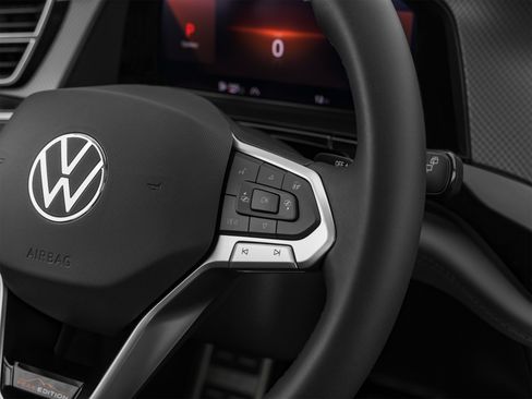 Used 2025 Volkswagen Atlas SE FWD image 41
