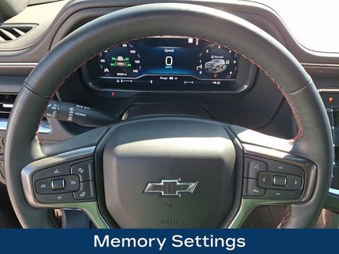 Used 2023 Chevrolet Tahoe RST w/ Luxury Package AWD/4WD image 4