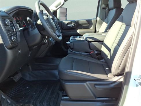 New 2026 Chevrolet Silverado 2500 W/T image 17