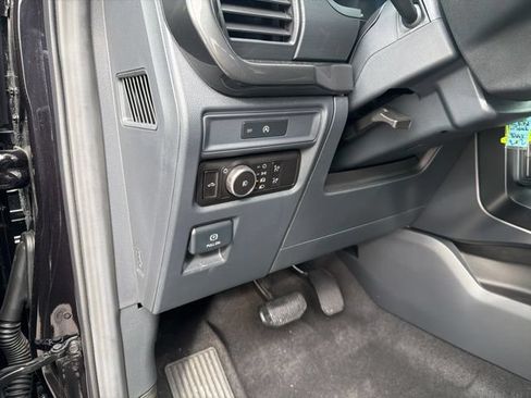 Used 2025 Ford F150 STX w/ Equipment Group 200A AWD/4WD image 19